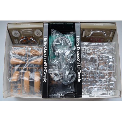 8 - Tamiya 1/6 scale Harley Davidson FLH Classic Big Scale No15 model kit (item no BS0615), un started w... 