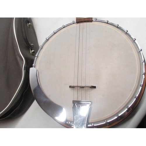 454 - Unnamed banjo mandolin (banjolin) with closed back, H98cm, with grey carry bag