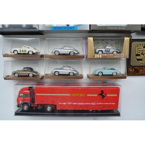 98 - Collection of 1/43 diecast Porsche models from Minichamps, Onyx, Brumm, Vitesse etc, a 1/43 Ferrari ... 