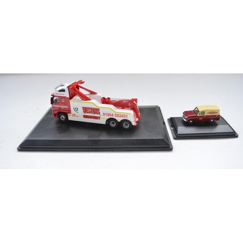 134 - Five 1/76 scale diecast vehicle models from Oxford Diecast to include 3x limited edition low loader ... 