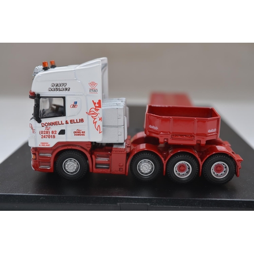 134 - Five 1/76 scale diecast vehicle models from Oxford Diecast to include 3x limited edition low loader ... 