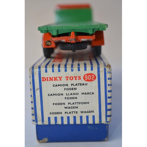 149 - Vintage Dinky Supertoys No902, Foden Flat Truck with original box in very good condition for age, so... 