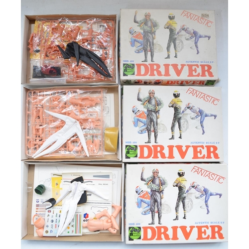 204 - Collection of 1/9 scale Protar motorbike and rider kits to include Suzuki 50cc and Bianchi Freccia C... 