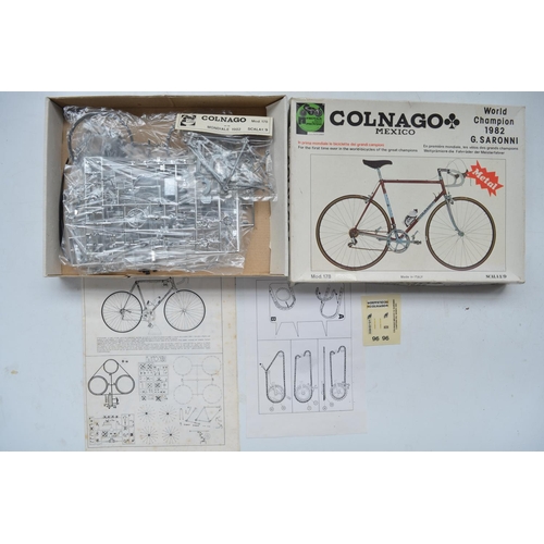 207 - Two unstarted Protar 1/9 scale racing bicycle models, metal frames with plastic parts to include Col... 