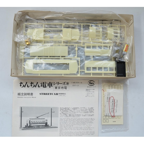 213 - 1/45 scale (O gauge) Old Fashioned Tokyo City Streetcar plastic model kit from G-Mark