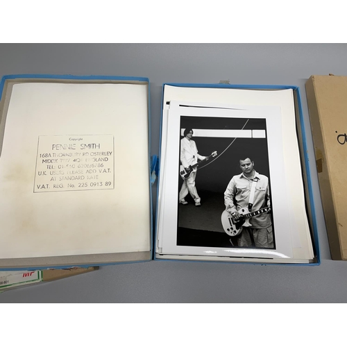 506 - Manic Street Preachers photographed by Mitch Ikeda - 3 carboard boxes cont. various black & white an... 