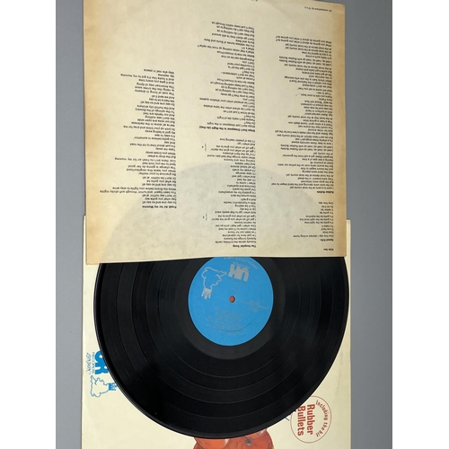 536 - 10cc debut album, with Eric Stewart, Graham Gouldman, Lol Creme & Kevin Godley signatures, with Cert... 