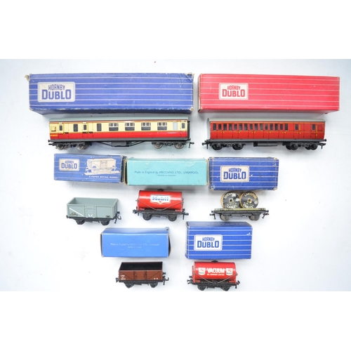 251 - Collection of boxed Hornby Dublo track, wagons, points, buffer stops, loading gauge, uncoupling rail... 