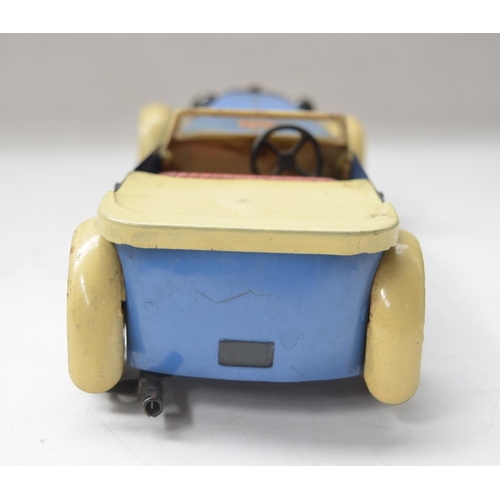 253 - Vintage Meccano No1 Constructor car, blue and cream in working order, no key, rare example.