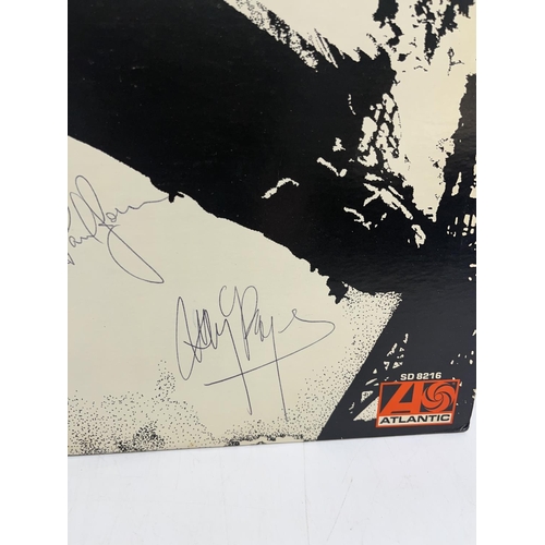 550 - Led Zeppelin 'Led Zeppelin' LP, with Robert Plant, Jimmy Page, John Paul Jones & John Bonham signatu... 