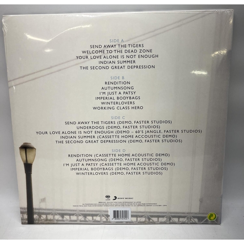 570 - Manic Street Preachers 10 year Collectors Edition 'Send Away the Tigers' LP, with Nicky Wire, James ... 