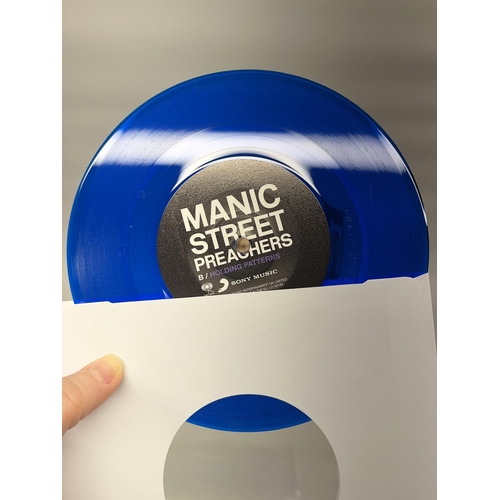 578 - Manic Street Preachers 'International Blue' '45, with Nicky Wire, James Dean Bradfield & Sean Moore ... 