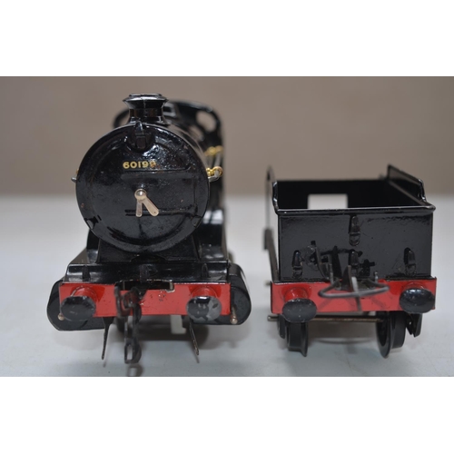 259 - Hornby Trains O gauge clockwork No 50 Locomotive with tender (black) in full working order, with ori... 