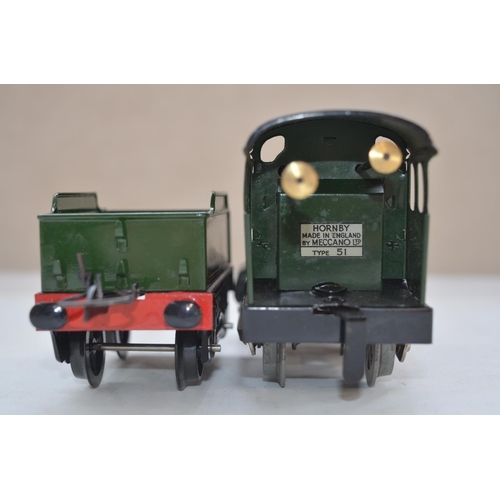 260 - Hornby Trains O gauge clockwork No 51 Locomotive with tender (green) in full working order with orig... 