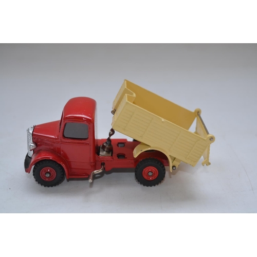 166 - Vintage Dinky Toys Bedford End Tipper (no 410) with original box. Model in near mint condition with ... 