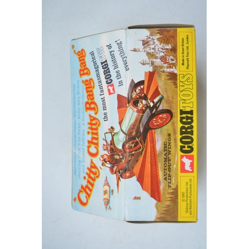 185 - Vintage Corgi Chitty Chitty Bang Bang (no 266) diecast model car with original box. Model in excelle... 