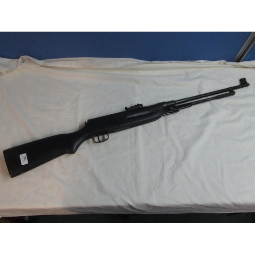 722 - Chinese black under lever air rifle (a/f)