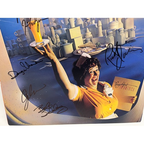 511 - Supertramp 'Breakfast in America' LP, with Roger Hodgson, Dougie Thomson, Rick Davies, Bob Siebenber... 