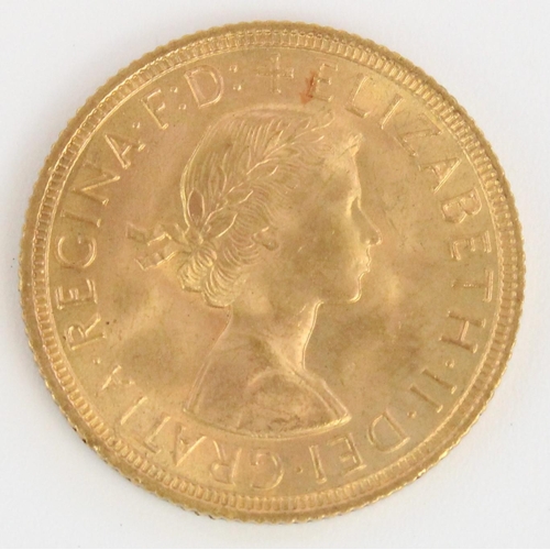 606 - ER.II 1958 gold sovereign