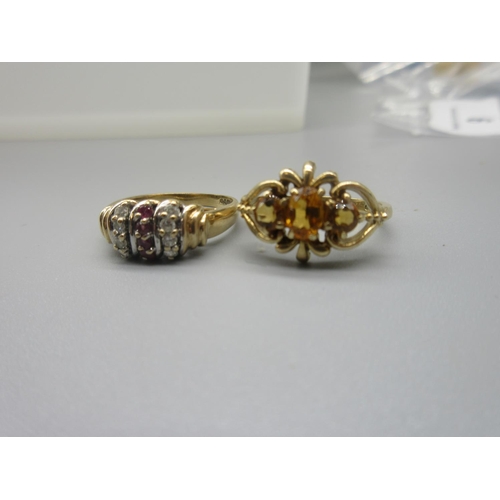 21 - 9ct yellow gold ring set with yellow stones, size O1/2, and another 9ct yellow gold ring set with cl... 