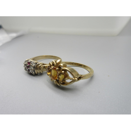 21 - 9ct yellow gold ring set with yellow stones, size O1/2, and another 9ct yellow gold ring set with cl... 