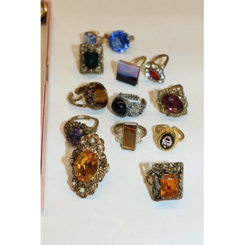 293 - Vintage costume jewellery: collection of mid C20th Czech type filigree rings with glass stones, coll... 