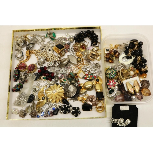 318 - Large collection of mid-late C20th costume jewellery clip on earrings including LERU, Dior style, ma... 