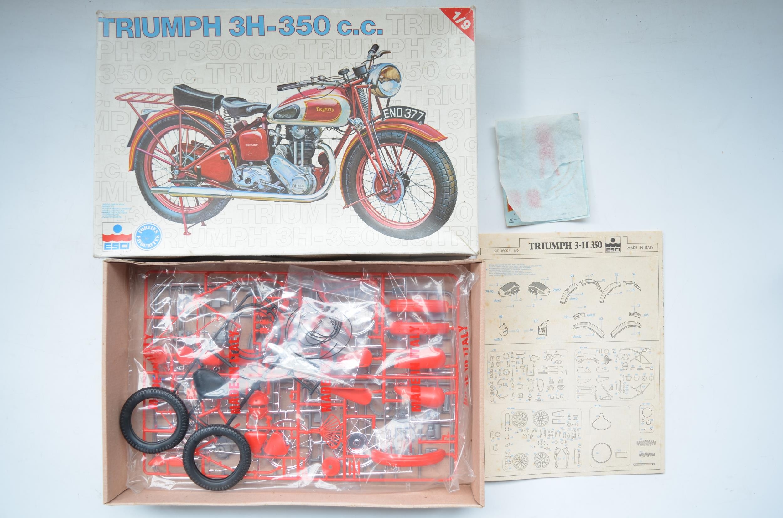 Esci 1/9 scale Triumph 3H-350cc plastic model kit (item no 6004 