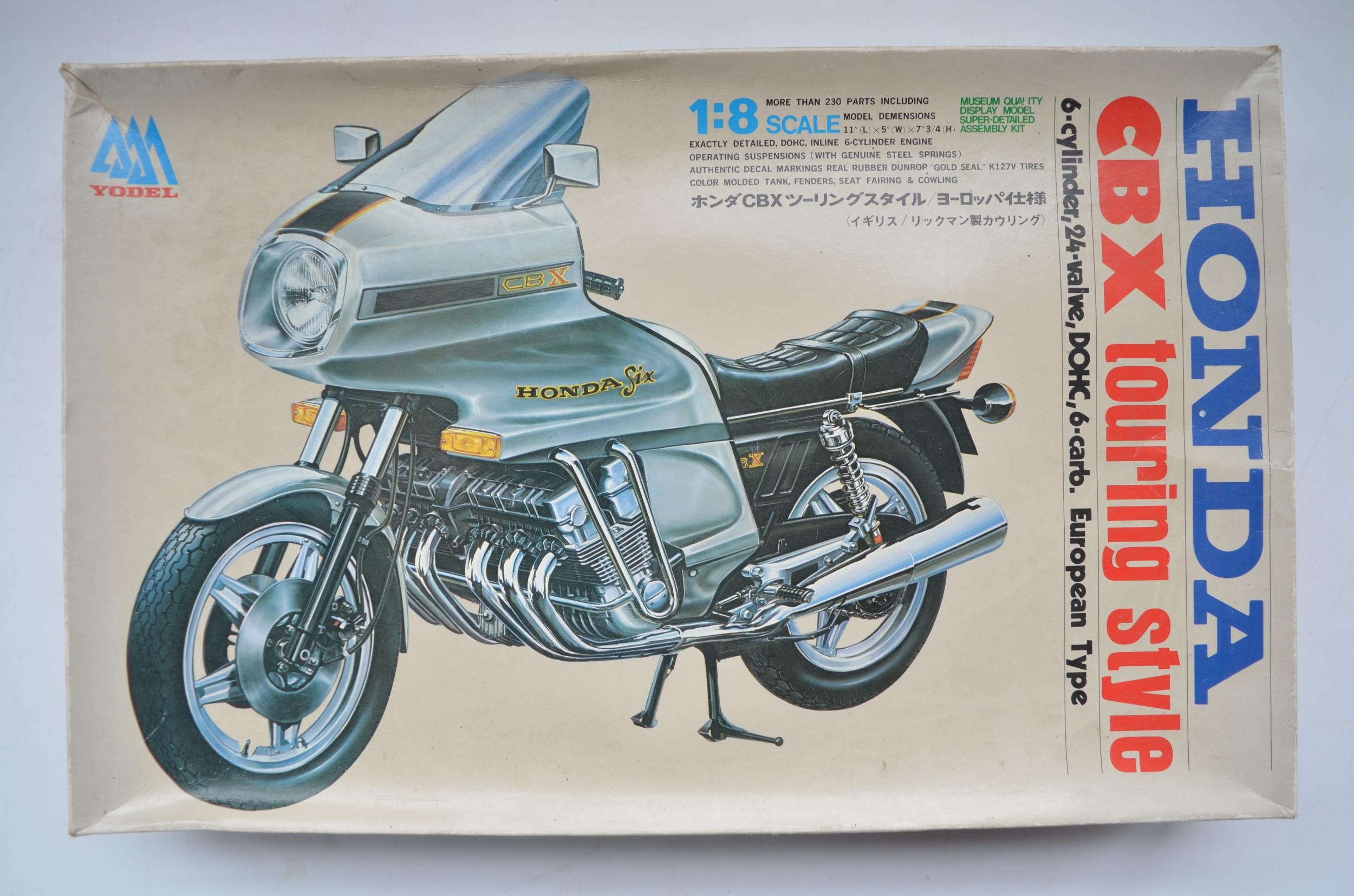 Yodel 1/8 scale Honda CBX Touring Style (European Type) motorbike model kit  (item no BK1005/3200), u