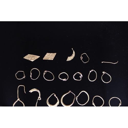 776 - Selection of Cypriot Greco-Roman gold hoop earrings C6th BC to C1st AD, together with two small gold... 