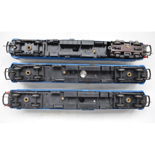 14 - Tri-Ang OO gauge Blue Pullman 3 car electric train model with power car, coach and dummy car. Models... 