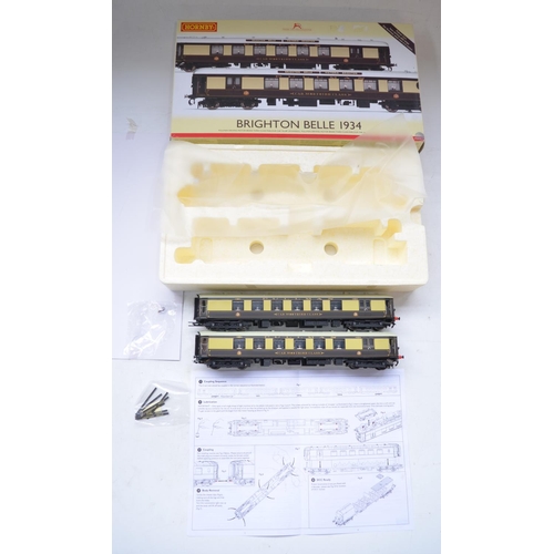 5 - Hornby boxed OO gauge 2 coach Brighton Belle Pullman set R2987 with power car and dummy coach, DCC r... 