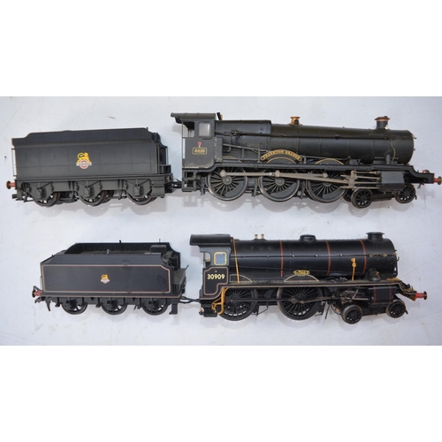 27 - 2x boxed Hornby OO gauge electric steam engine models to include 