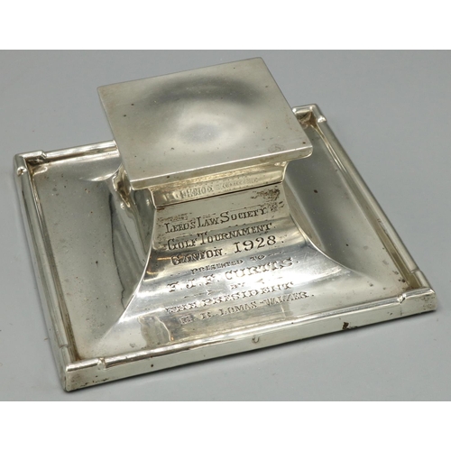 1188 - George V hallmarked silver square inkwell, with hinged lid, engraved 'Leeds Law Society Golf Tournam... 