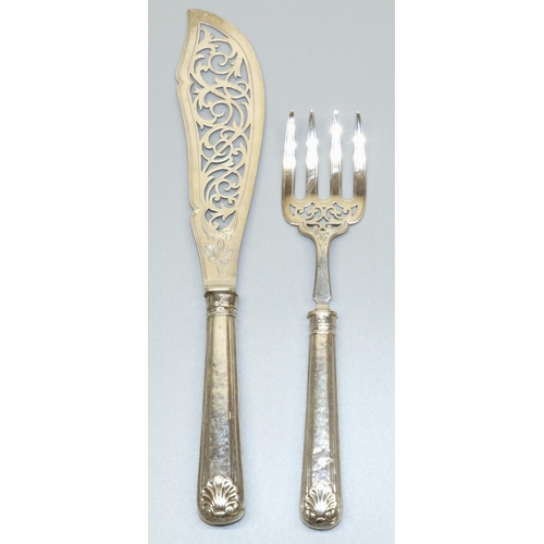 1170 - Pair of Victorian hallmarked silver fish servers with shell and reeded tapering handles, by Martin, ... 