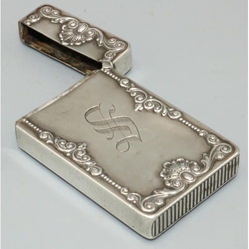 1137 - American Sterling silver rectangular vesta case, front relief decorated with a portrait of a grimaci... 