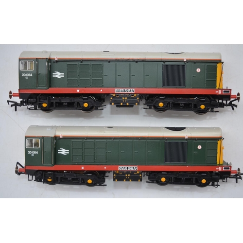 52 - Bachmann OO gauge 2 car set 32-027Z Tinsley Class 20's, both River Sheaf, DCC Ready. Models in very ... 