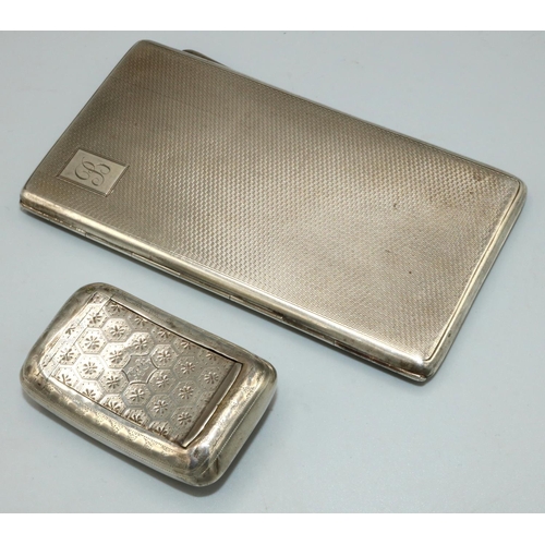 1202 - George III hallmarked silver rectangular curved snuff box, hinged lid with bright cut hexagonal deco... 