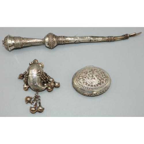 1117 - Early C20th foreign white metal Torah pointer, decorated with scrollwork and stylised foliage, some ... 