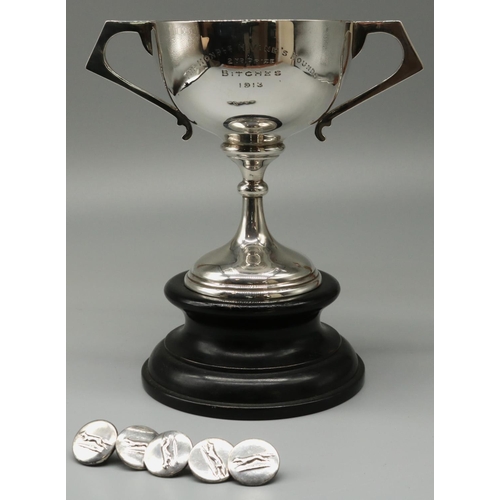 1173 - George V hallmarked silver trophy cup engraved 'The Honble H. Vane's Hounds 2nd Prize Bitches 1913' ... 