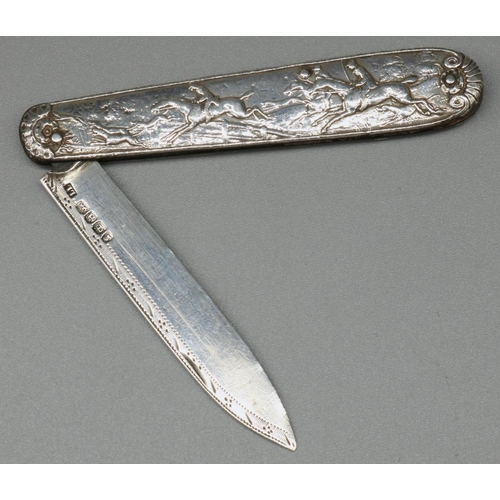 1152 - George IV hallmarked silver bladed soft fruit knife, handle with Hunting scenes in relief, by Joseph... 