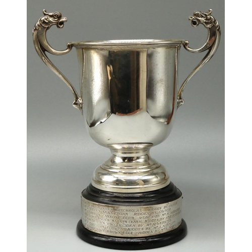 1075 - George VI hallmarked silver trophy cup engraved 'Derwent Hunt Challenge Cup. Presented by Charles L.... 