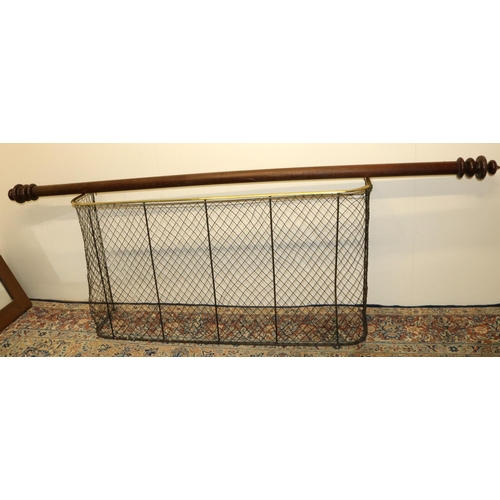 1405 - Victorian mahogany curtain pole with ring and spire turned finials, L230cm and a C20th D shaped wire... 