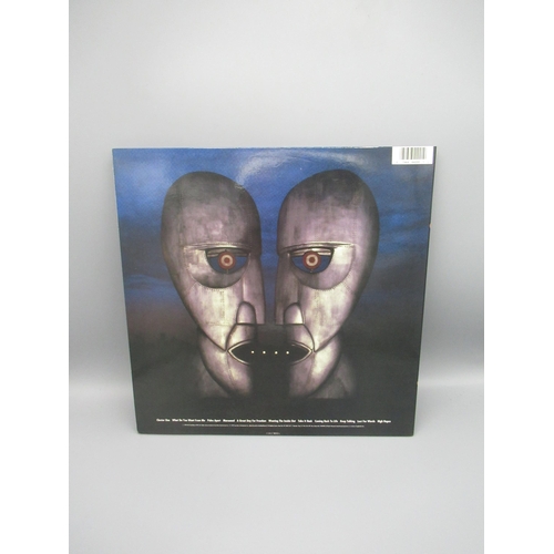 254 - Pink Floyd 'The Division Bell' (7243 8 28984 1) blue vinyl, LP