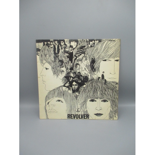 276 - The Beatles 'Revolver' (PCS 7009) LP (a/f)