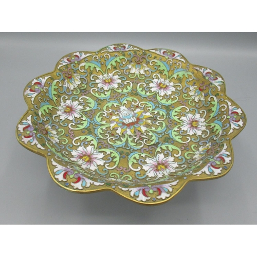 136 - Laurence Llewelyn-Bowen Collection - Early C20th Cloisonne ware pedestal dish, H10cm