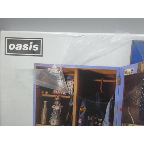 319 - Oasis - Stop the Clocks (RKIDLP36) LP set in original plastic covering