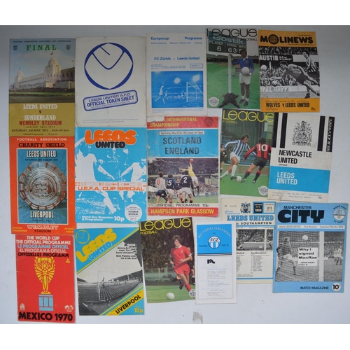 1506 - Collection of football programmes and club magazines to include 1966 Jules Rimet World Championship ... 