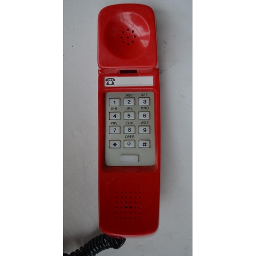 1525 - Small replica telephone box with corded phone, W19.5xD18.8xH38cm