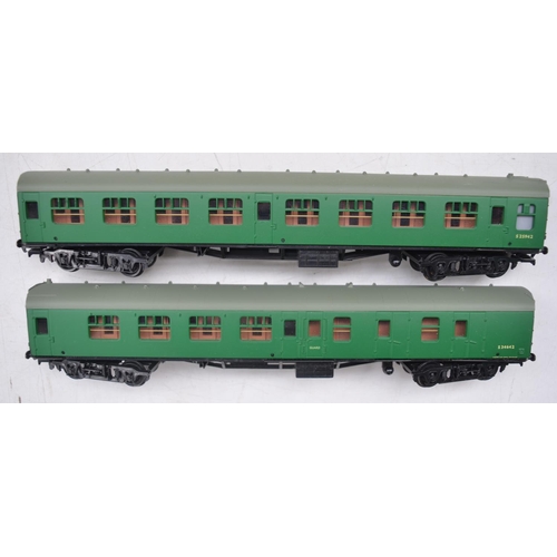 104 - Eight OO gauge passenger coaches to include 3 Bachmann Thompson coaches, 34-403A and 34-378A corrido... 